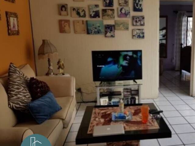 Casa para Venta en Ciudad de Guatemala - 2